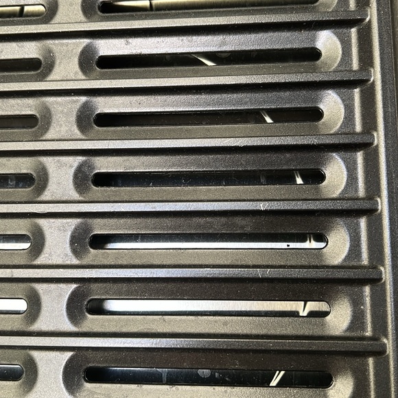 Nordic Ware Grill and Sear Pan - Very Lightly Used - Picture 2 of 5